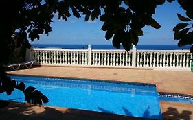 Villa Tonelero piscina privada climatizada y jardín
